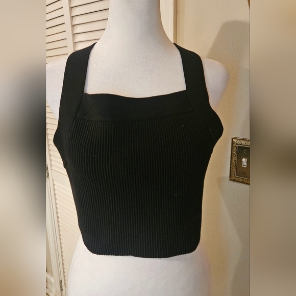 HOUSE OF HARLOW 1960 Luxe essentials Black ribbed crop top. Size L NWT - Picture 2 of 13